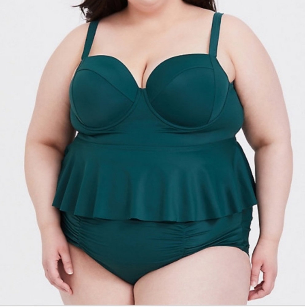 Torrid Green Midkini Flutter Peplum Swim Top Sz 4 - Picture 3 of 6